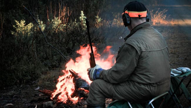 Brunstuppehållet blir kvar i Västerbottens älgjakt i tre år. Jägarnas Riksförbund (JRF) och skogsägarna förlorade mot Jägareförbundet som kämpat för att behålla uppehållet under älgarnas parningsperiod.