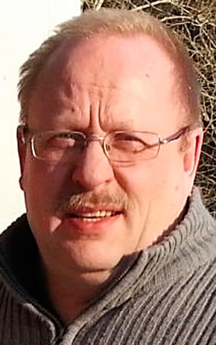 Bengt Larsson, JRF-basen i Dalarna, undrar hur länsstyrelsens samarbete med Jägareförbundet egentligen är upplagt.