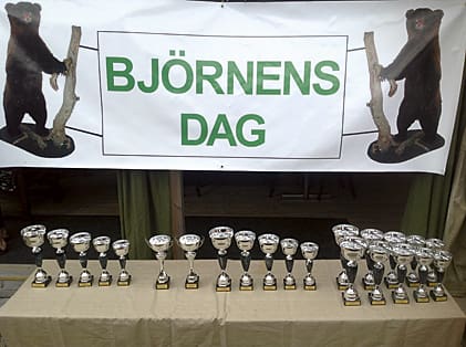 Prisbordet inför Björnens dag.