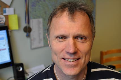 Studerar vargkonflikten i USA. Frilansjournalist Bertholof Brännström har fått 25000 kronor i stipendium för att studera hur myndigheterna i Amerika hanterat konflikten varg-människa.