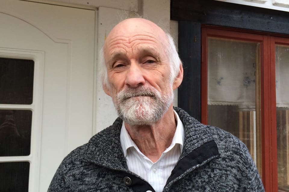 Med hjälp av Centrum för rättvisa stämmer fällkonstruktören Evald Hellgren staten för en förlust på drygt 670 000 kronor sedan Naturvårdsverket i flera år stoppade försäljningen av vildsvinsfällan Sinkabirum.