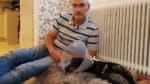 Håkan Wessman har fått hem sin medtagna tax Elsa som bland annat fick en stor dos smärtlindring hos veterinären.