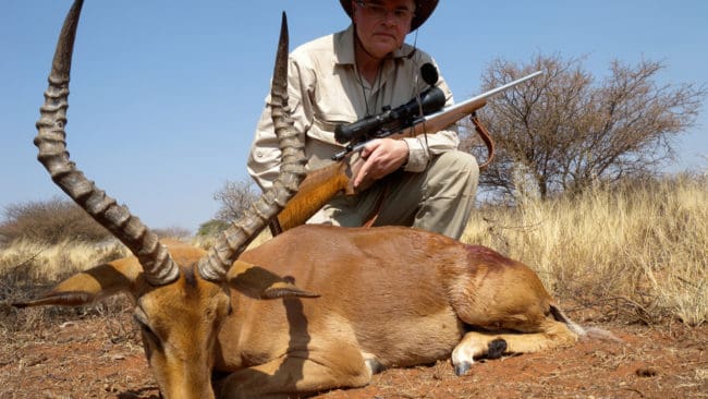 Britter som fällt vilt i Afrika hängs ut i en bok av en jaktfientlig aktivist som vill ha ett förbud mot att föra jakttroféer över gränsen. Boken har gjort att brittiska tidningar hakat på i hetsen mot utpekade ”troféjägare”. (Arkivbild)