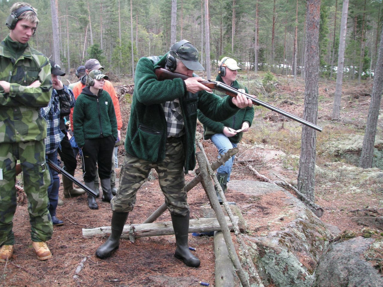 Jakstigsskytten Rune Borén låter sida-vid-sidan säga sitt i jaktstigsuppgörelsen.