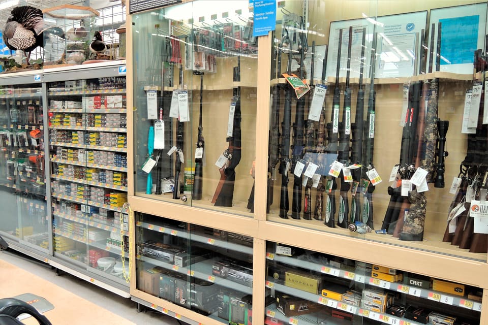 Det är en boom för skytte och jakt. I USA är det akut brist på ammunition. Vista Outdoor räknar med att komma ifatt efterfrågan på patroner först långt in på nästa år. Det handlar om beställningar på cirka en miljard dollar som måste jagas ifatt.