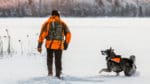De som äger jakthundar i Finland mår bättre än befolkningen i övrigt, enligt en frågeundersökning.