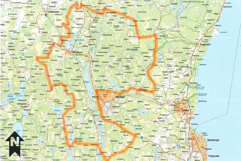 Jaktområdet i delar av kommunerna Mullsjö, Habo och Jönköping där skyddsjakt på ett vuxet lodjur får bedrivas.