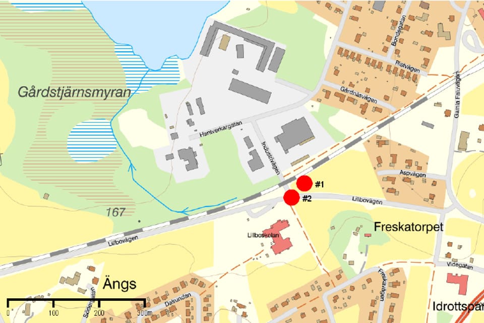 De röda prickarna visar var vargen observerades, precis bredvid Lillboskolan i Edsbyn.