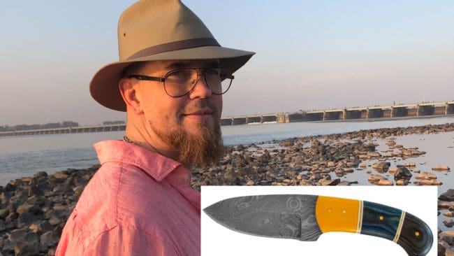 Rickard Lundberg, som säljer knivar i en webbutik, undrar varför Klarna har synpunkter på hur en jaktkniv ser ut. Flåkniven Lilla Finingen är ett exempel på en kniv som Klarna först inte kunde godkänna av etiska skäl.