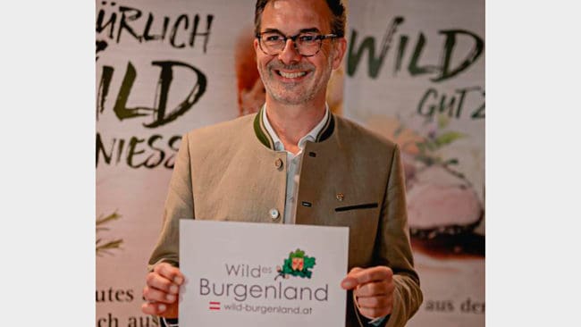 För att få ut viltkött till konsumenter har Roman Leitner i jägarförbundet i Burgenland i Österrike trotsat coronakrisen med en kampanj.