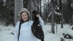 Solveig Larsson påminner om att Jägarnas Riksförbund länge har framfört att stora rovdjur som vistas nära byggnader och inhägnader med tamdjur omgående ska få avlivas.