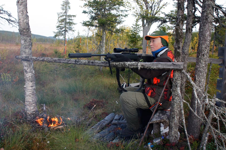 JRF-basen Solveig Larsson är glad över beslutet i viltförvaltningsdelegationen i Västerbotten att starten för länets licensjakt på björn bör senareläggas från 21 augusti till 3 september, då även älgjakten börjar.