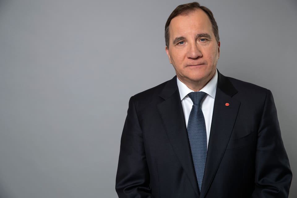 Statsminister Stefan Löfvens kommentar att problemen med skjutningar gör att det behövs mer koll på legala vapenägare ses som bekräftelse på att laglydiga skyttar och jägare jagas för att man inte klarar av brottsligheten.