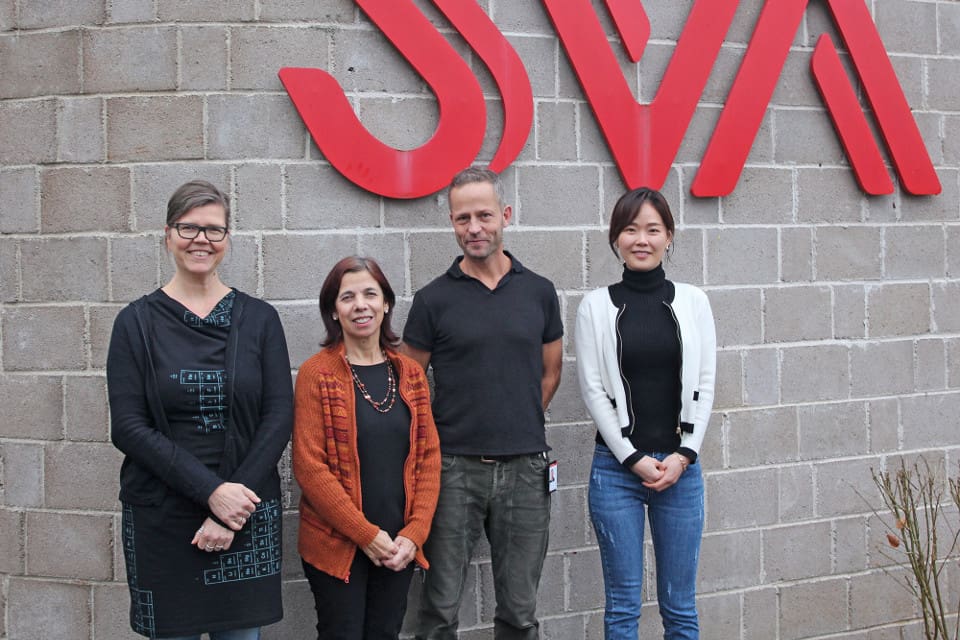 Aleksija Neimane, Dolores Gavier-Widén, Karl Ståhl och Hyeyoung Kim vid SVA har fått miljoner för att forska på afrikansk svinpest.