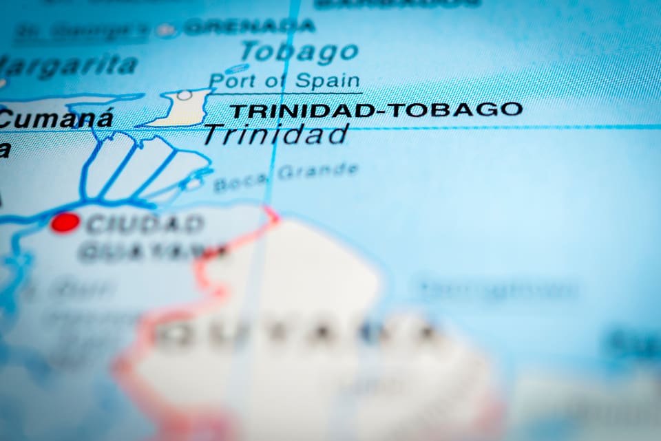Ön Trinidad ligger tio kilometer utanför Venezuelas kust.