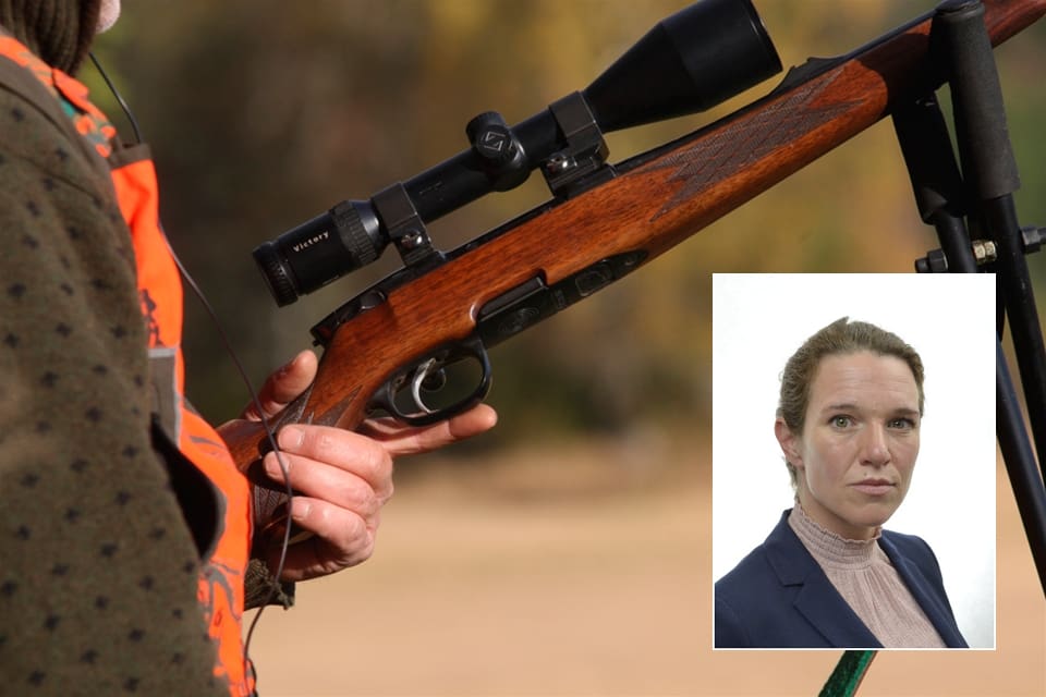 Lina Nordquist (L) svarar bland annat: "Vi liberaler hoppas att regeringen är villig att minimera överimplementeringen."
