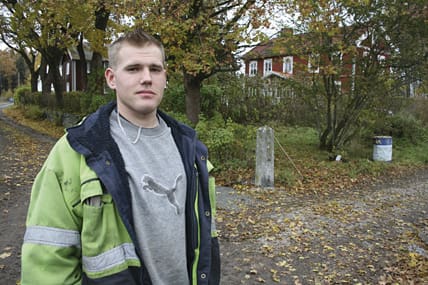 Mats Eriksson hade ett möte med vargen som befunnit sig i Möklinta i Västmanland i några veckor.