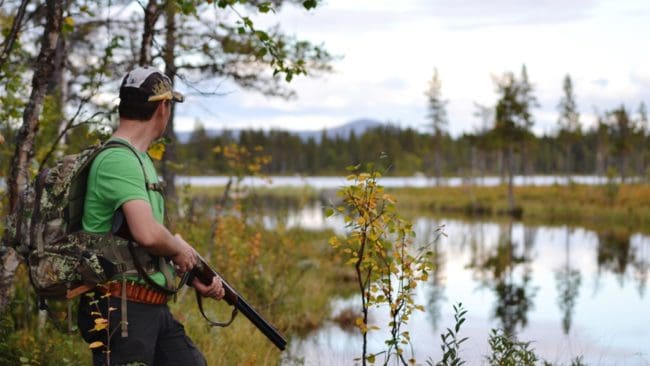 Norska jägare tycker att utlänningar som jagar i landet har börjat missköta sig.